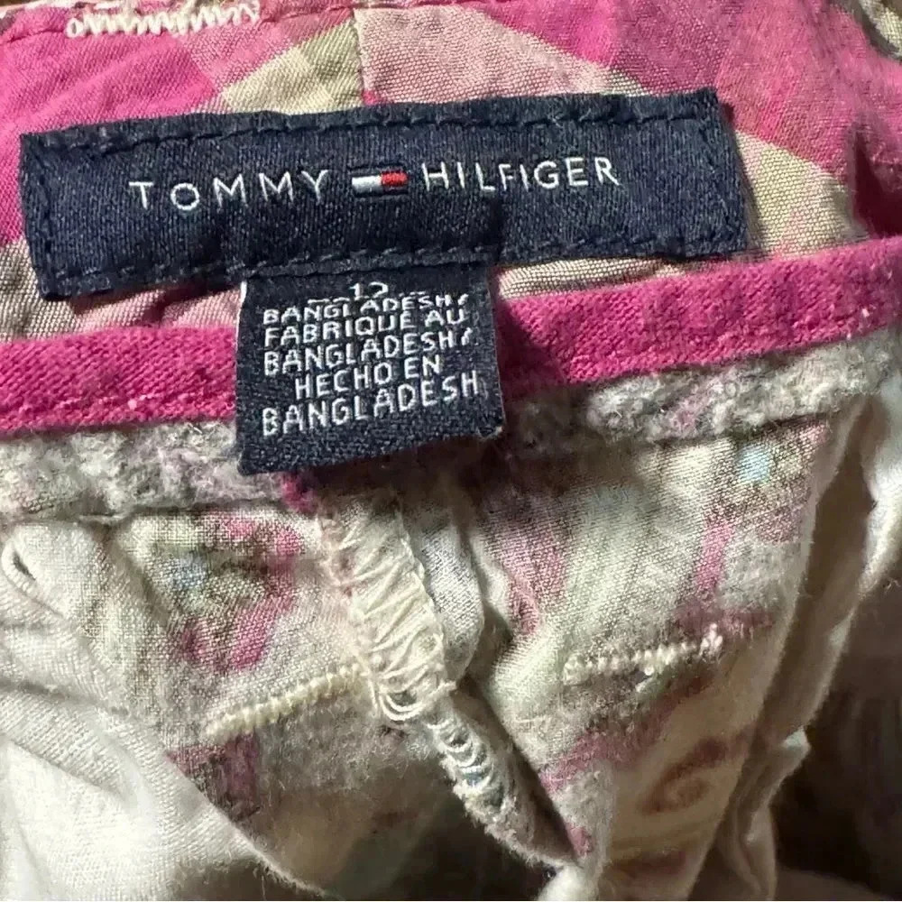 TOMMY HILFIGER Multicolor Paisley Print Bermuda Walking Flat Front Short Size 12 - Picture 3 of 5